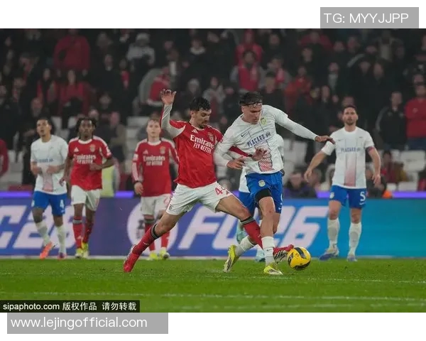 世界杯波尔图精彩逆转里昂全场沸腾瞬间回顾视频集锦