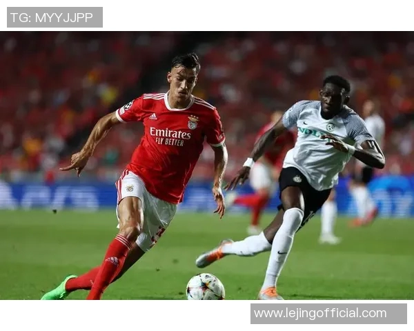 英超激战：本菲卡大胜阿森纳6-2战术解析与全场回顾