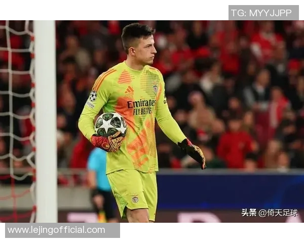 本菲卡逆袭那不勒斯1-0胜利引发转会风波全场沸腾