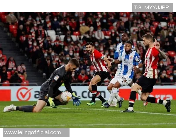 西甲激战莱比锡逆转那不勒斯绝杀瞬间点燃全场激情解析