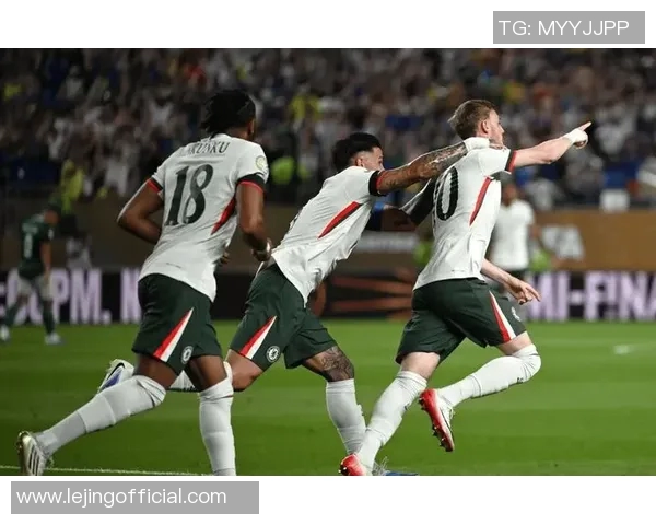 世界杯精彩对决切尔西绝杀那不勒斯全场沸腾瞬间回顾与分析