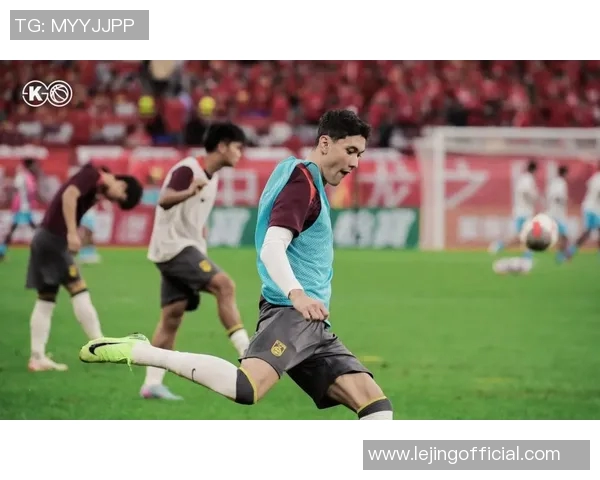 中超激战本菲卡小胜里昂争议判罚引发全场热议