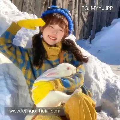 薄发华